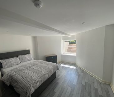 Room in a Shared House, Bentley Road, L8 - Photo 4