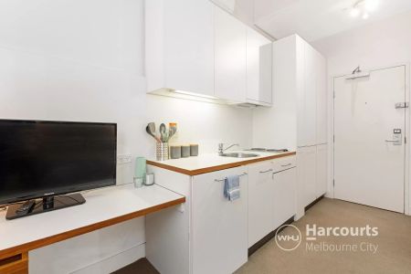 Furnished Studio! (Electricity & Water usage included) - Photo 4