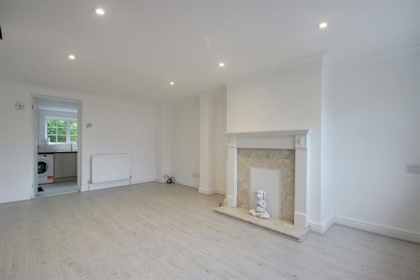 Aylesbury Road, Bierton - Photo 1