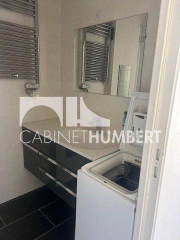 Location Appartement 2 pièces 42m² ST ETIENNE 42000 - Photo 2