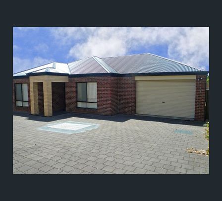 10 Madden Avenue, Glandore, SA 5037 - Photo 1
