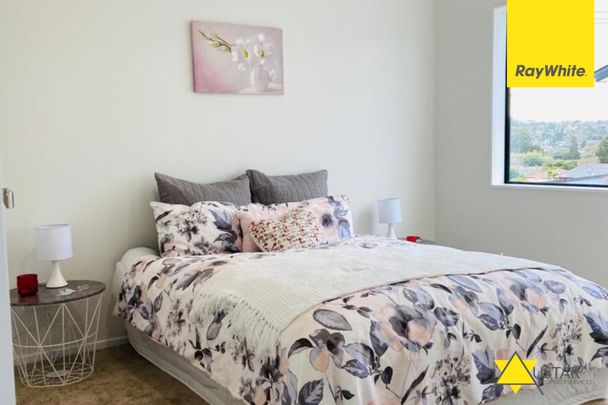 Looking for a modern home built in the ever so convenient Henderson? Look no further. - Photo 1