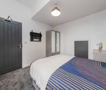 8 bedroom house share to rent - Photo 1