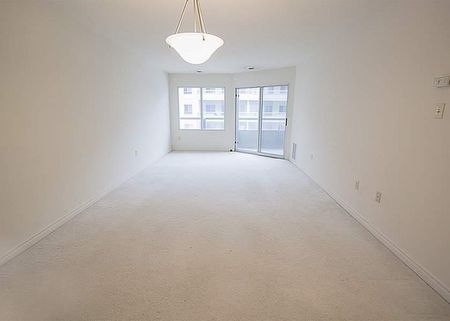 Victoria Park Towers - Photo 4