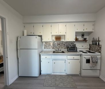 For Lease - 114 Seventh Street, Toronto, Ontario - Photo 5