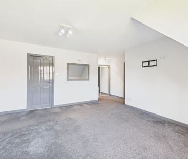 4 bedroom detached house to rent - Photo 1