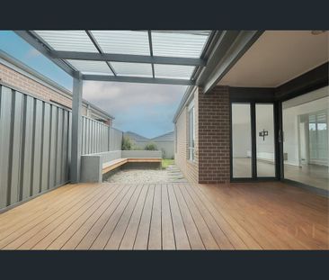 20 Rotary Street, Clyde, Vic 3978 - Photo 2