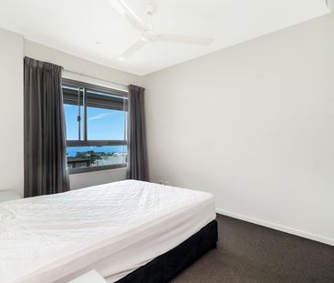STUNNING VIEWS - FURNISHED UNIT! - Photo 2