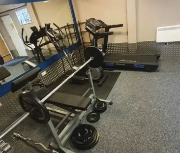 One Bed Flat - Photo 6