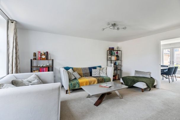 HUNTINGDON - Photo 1