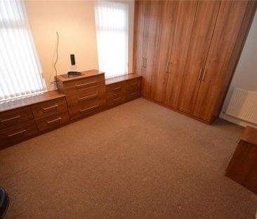3 bedroom terraced house to rent - Photo 6