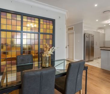 Loft like Apartment living. - Photo 2