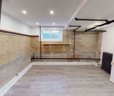 For Lease - 1152 Gerrard Street Unit# Unit 205, Toronto, Ontario - Photo 3