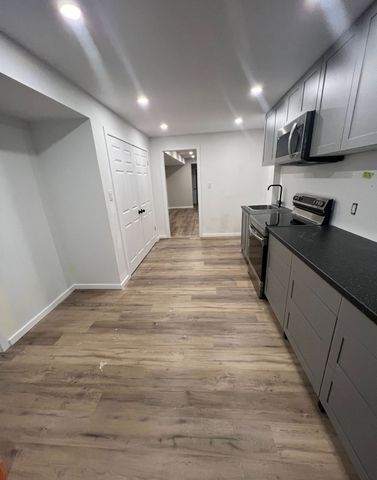 For Lease - 202 Glenada Court Unit# Basemen, Richmond Hill, Ontario - Photo 2