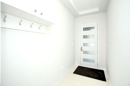 For Lease - 5893 Saigon Street, Mississauga, Ontario - Photo 4