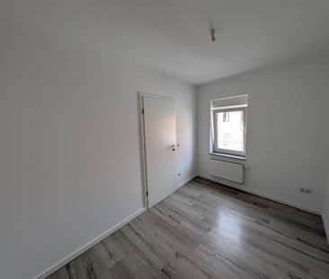 Großzügig Wohnen im Zentrum von Weinheim – mit Dachterrasse & viel ... - Photo 4