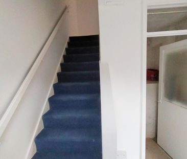 Drakes Drive, STEVENAGE - Photo 4