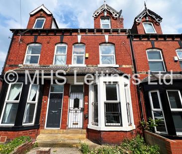 4 Bedroom Mid Terraced House for rent in Hessle Mount - Photo 1