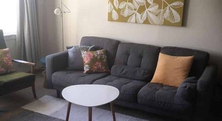 Fully furnished apartment near hospital - Photo 2