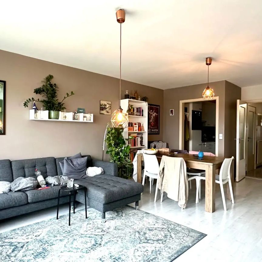 Appartement met zicht op park - Photo 1