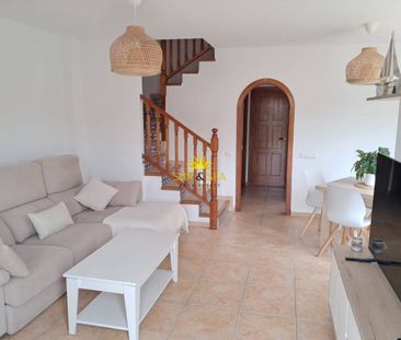 VILLA WITH 2 BEDROOMS AND JADRIN IN GRAN ALACANT - ALICANTE - Photo 4