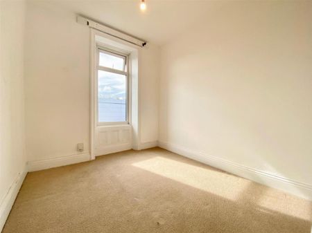 Oakfield Terrace, Pelaw, Gateshead - Photo 3