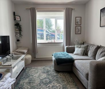 2 bedroom end of terrace house to rent - Photo 1