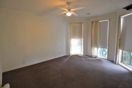 Family home in Highlands Estate - Photo 5