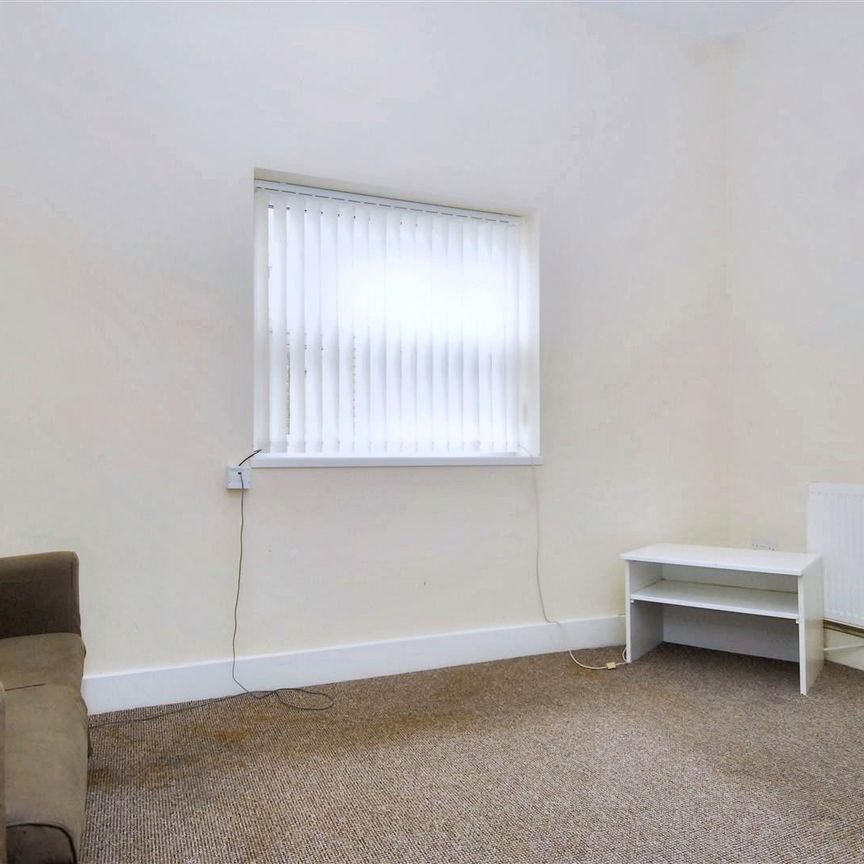 Seaton Avenue Flat 1, Plymouth - Photo 1