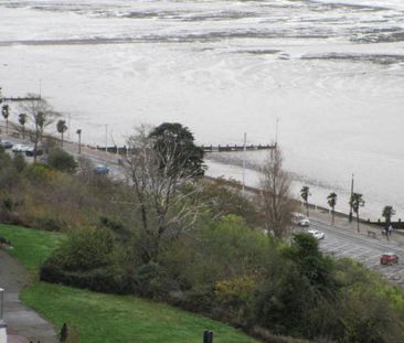 3 bedroom flat to rent - Photo 5