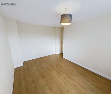Glyncollen Crescent, Ynysforgan, Swansea SA6 6SB - Photo 2