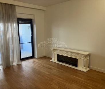 Spacious and Luxurious Three Bedroom Apartment with Leafy Views - H... - Photo 2