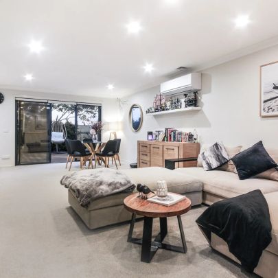 Charming 3-bedroom Family Home in the Heart of Narwee for lease - Photo 1