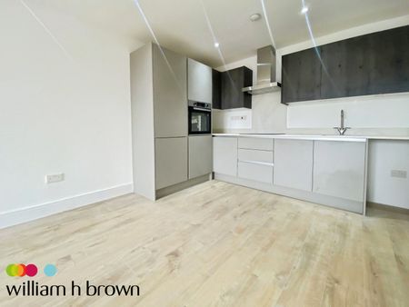 London Road, Romford - Photo 3