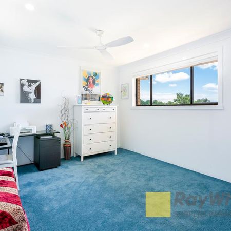 $750 per week / $3,000 Bond - Photo 3