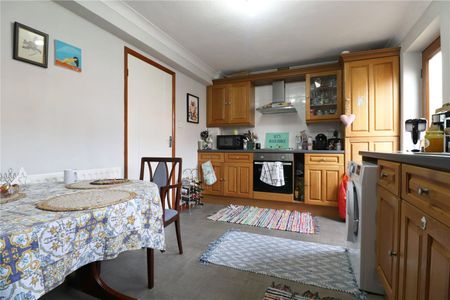 Hadleigh Green, Burringham, Scunthorpe, DN17 3NJ - Photo 5