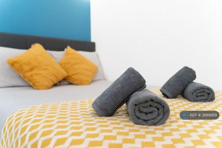 1 bedroom terraced house to rent - Photo 4