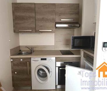 Location Appartement 1 pièce 32m² VILLEFRANCHE DE ROUERGUE 12200 - Photo 2