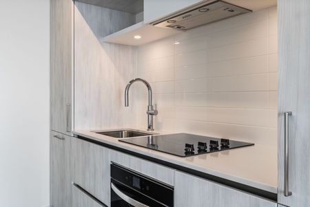 For Lease - 2 David Eyer Road Unit# 1222, Richmond Hill, Ontario - Photo 4