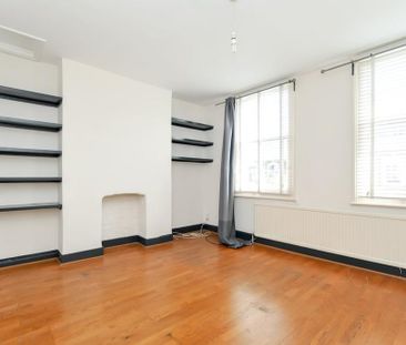 3 bedroom terraced house to rent - Photo 2