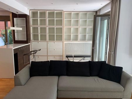 Five Bed House with Sauna - Kings Oak School - Photo 4