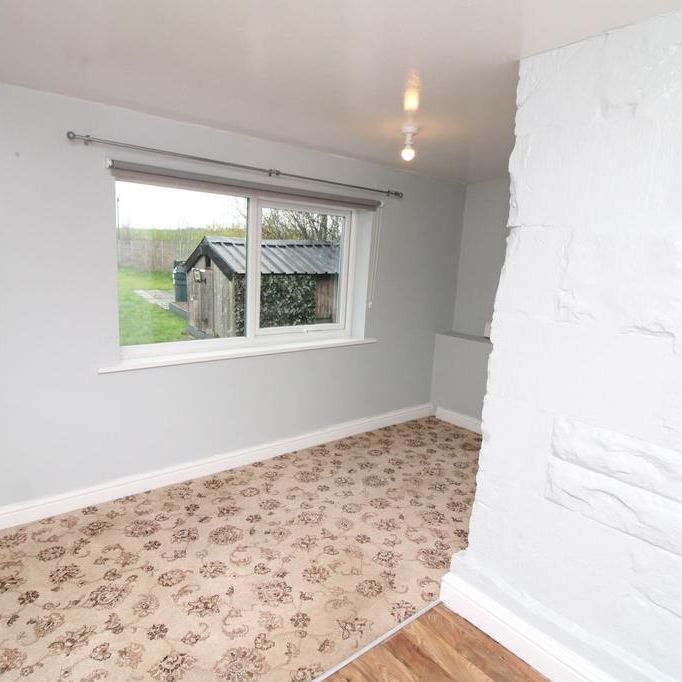 2 bedroom cottage to rent - Photo 1