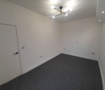 3 Bed Terraced House, Russet Road, M9 - Photo 6