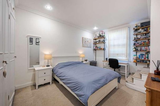 Claverton Street, London, SW1V - Photo 1