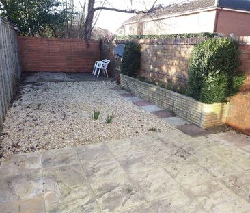 2 bedroom house to rent Deacons Place, Bishops Cleeve, Cheltenham, ... - Photo 4