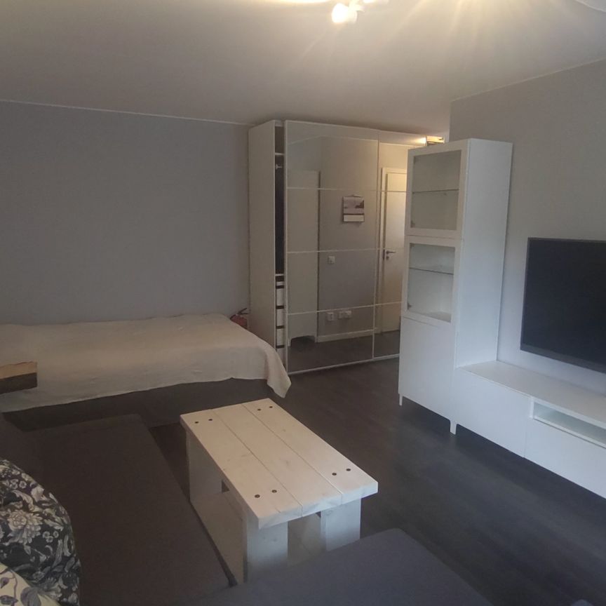 Byalagsvägen, Huddinge - Photo 1