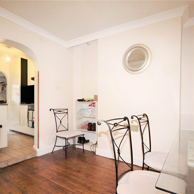 Guildford Park Road, Guildford, Surrey, UK, GU2 7NA - Photo 1