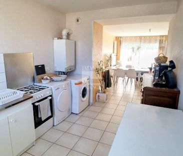 Location Appartement 4 pièces 83m² - Photo 6