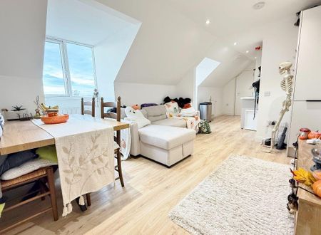 2 bedroom flat to rent - Photo 2