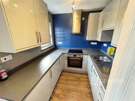 3 bedroom apartment to rent The Croft, PE9 - Photo 4